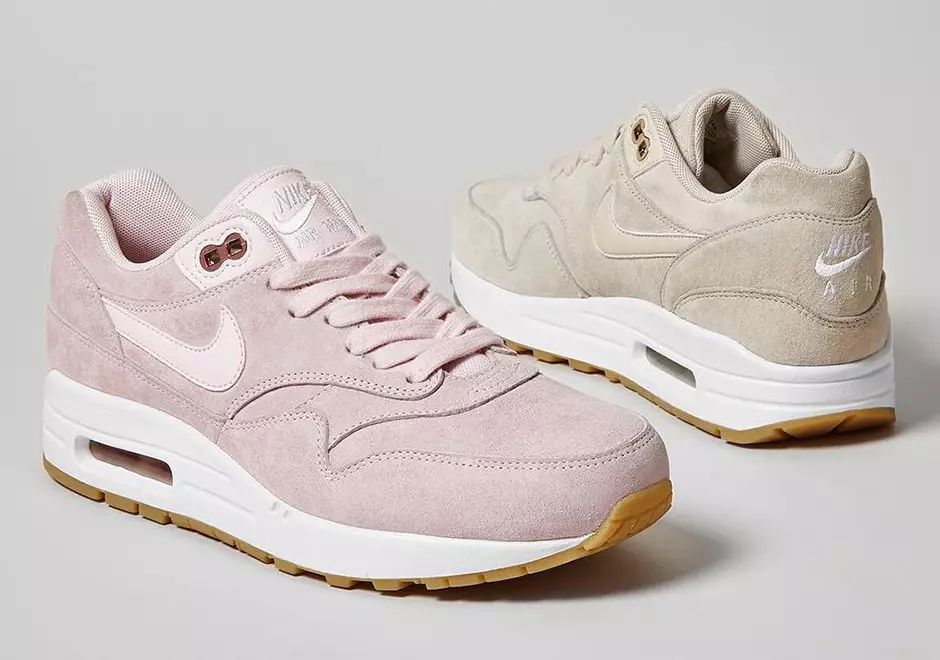 A Nike Air Max 1 velúr csomag rózsaszín és zabpehely színben kapható