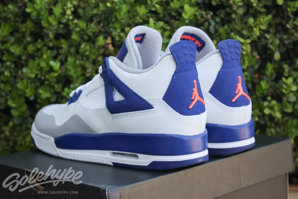 Air Jordan 4 GS Azul Royal Hype Laranja