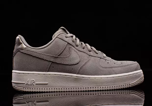 Nike Air Force 1 נידעריק פּרעמיום זאַמש פּאַק