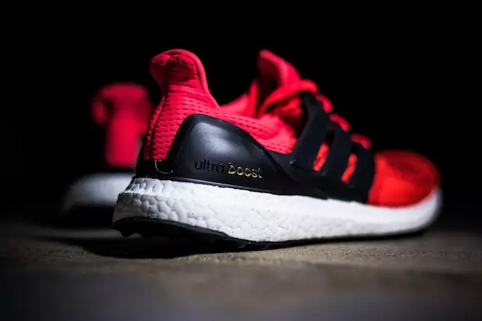 adidas-ultra-boost-solar-vermell-1