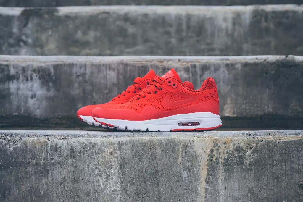 Nike WMNS Air Max 1 Ultra Moire “University Red”