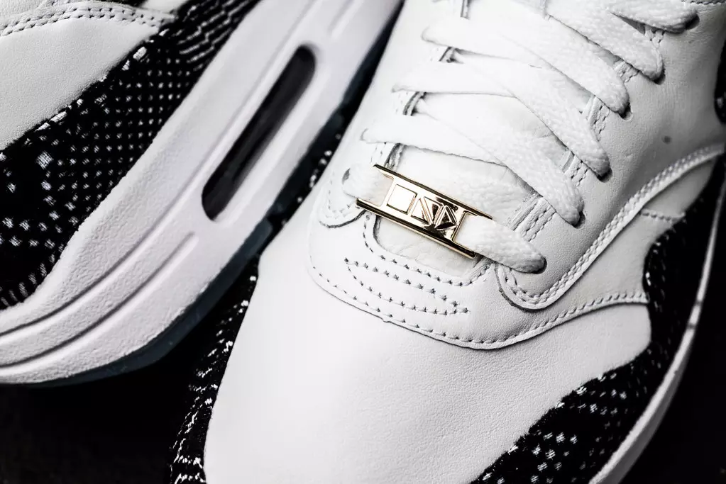 nike-air-max-1-bhm-хар-түүх-2 сарын