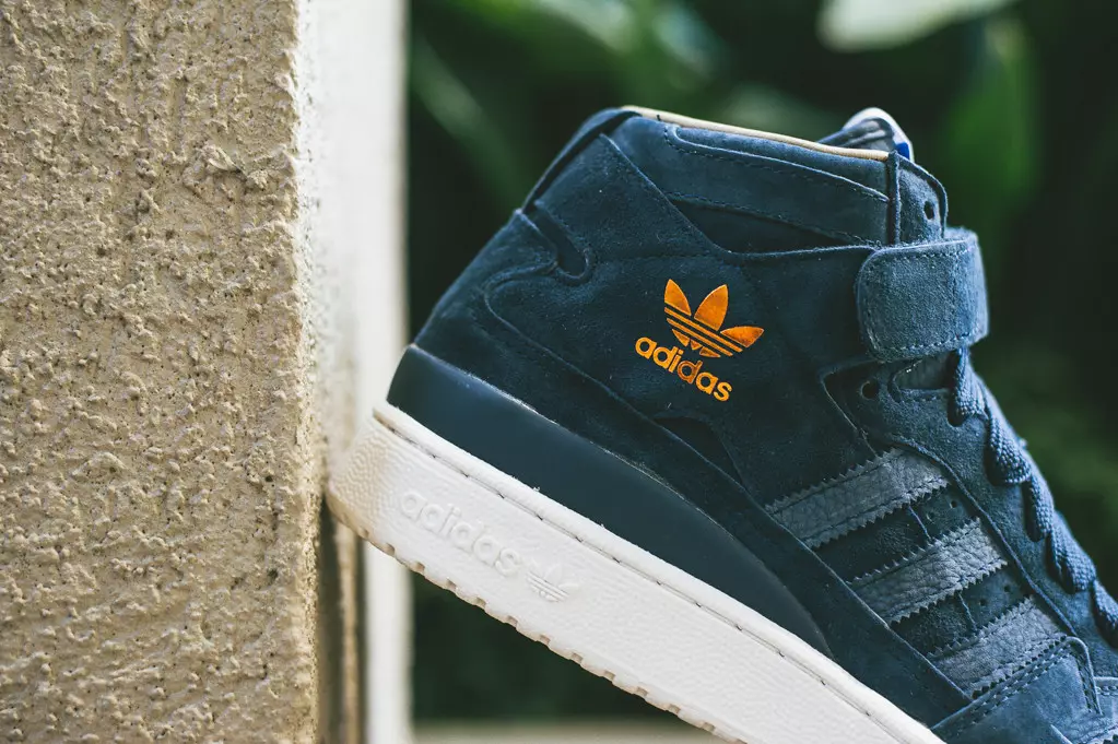 adidas-Forum-Mid-Navy-Bianco-2