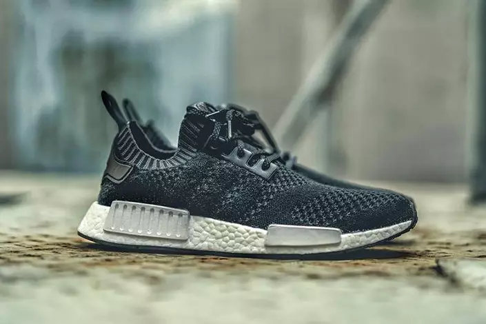 Жеңилбес x A Ma Maniere x adidas NMD R1