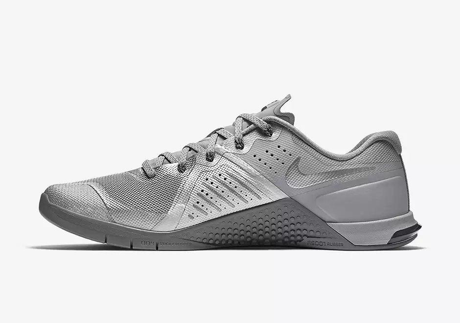 Nike Metcon 2 သည် Steel Wolf Grey ကဲ့သို့ ခိုင်မာသည်။