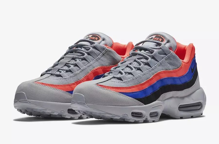 Nike Air Max 95 ကို Bright Mango နှင့် Racer Blue တို့ဖြင့် ထုတ်လုပ်ခဲ့သည်။