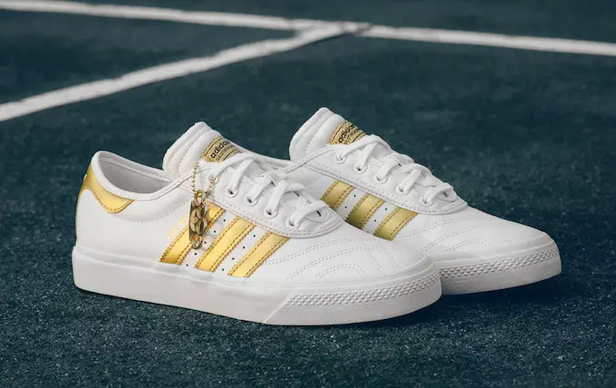 adidas Adi-Ease Premium Away Day cũng được phát hành với màu trắng / vàng