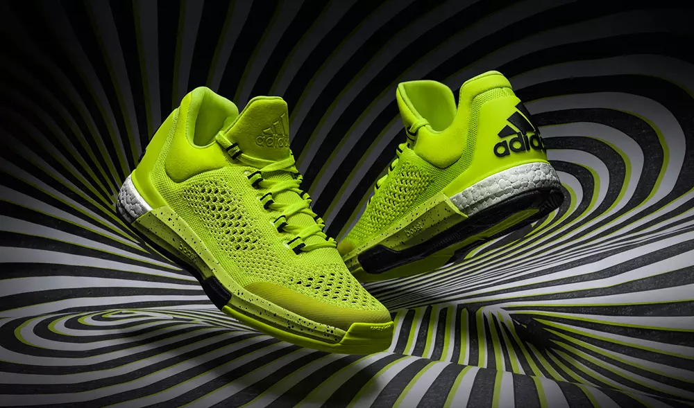 adidas Crazylight Boost 2015 година