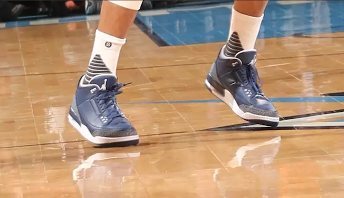 Russell Westbrook debytoi Navy/White Air Jordan 3:ssa