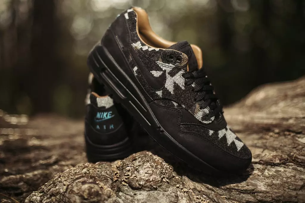 Nike Sportswear Pendleton csomag