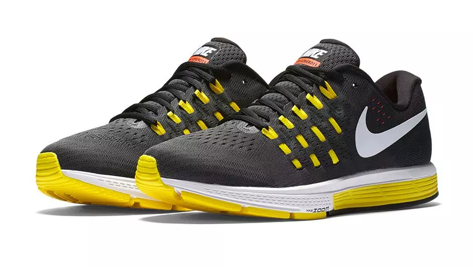 تاريخ إصدار Nike Air Zoom Vomero 11