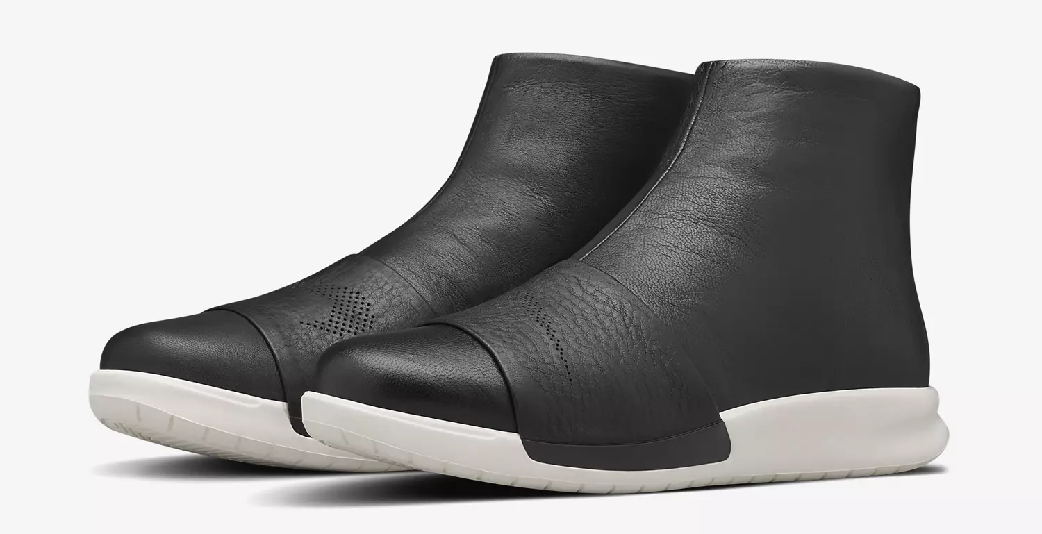 But NikeLab Benassi