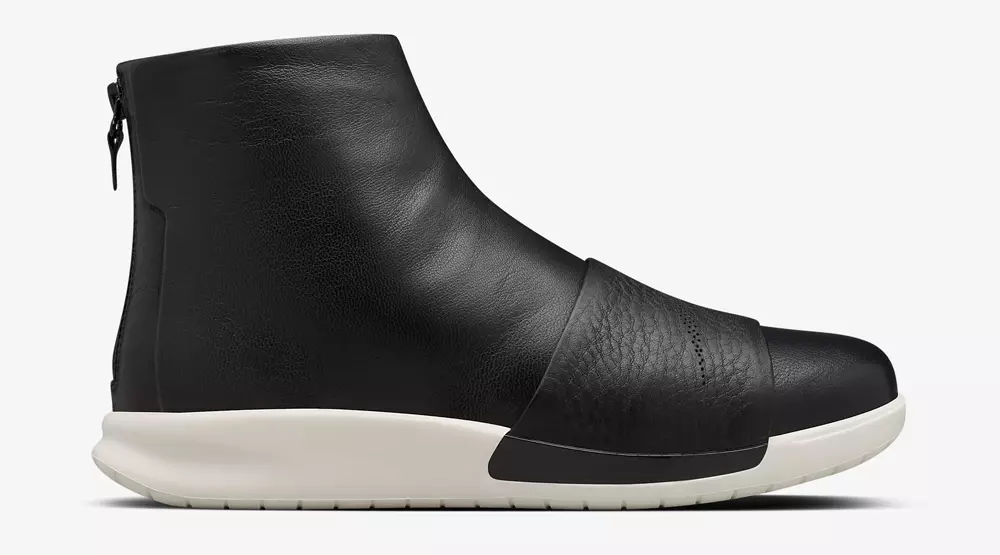 Боты NikeLab Benassi