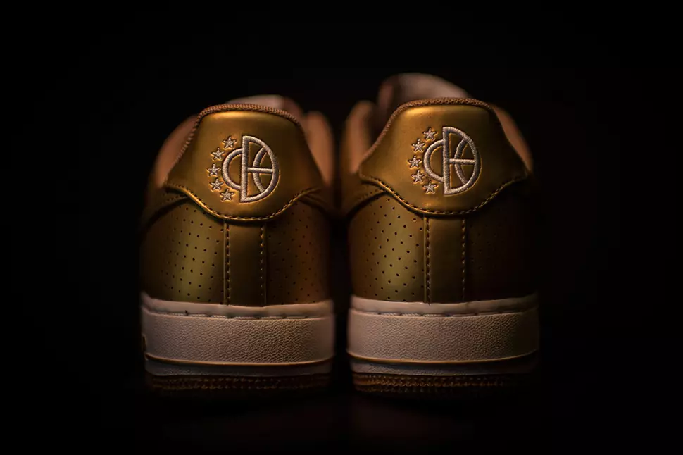 Nike Air Force 1 07 LV8 Olympic Gold