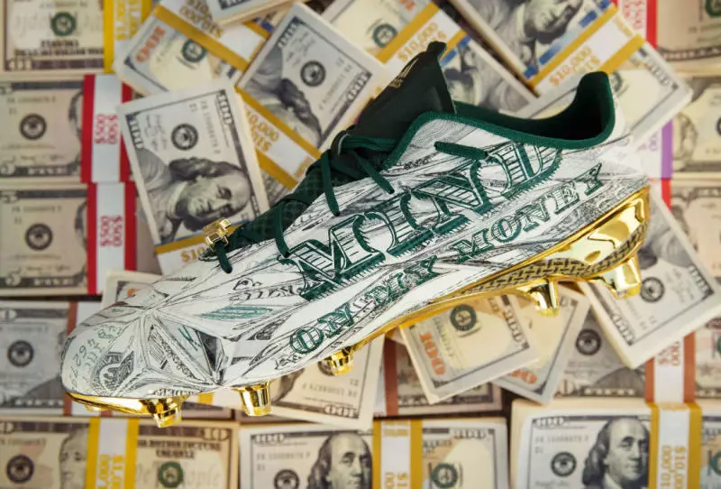 Snoop Dogg Money adidas Cleats