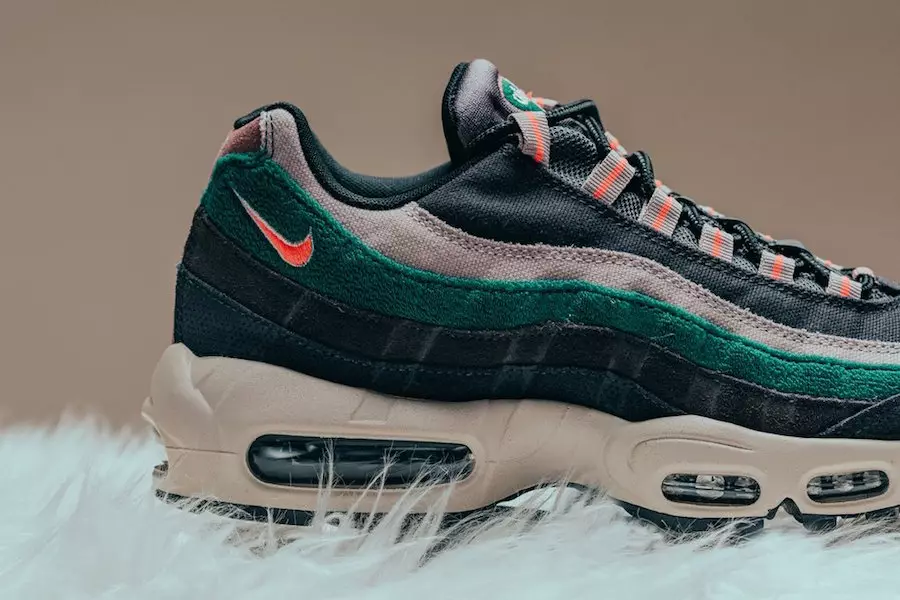 Nike Air Max 95 Yog'li kulrang yomg'irli o'rmon