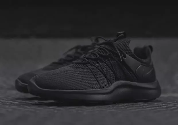 Nike Darwin Black Сафед