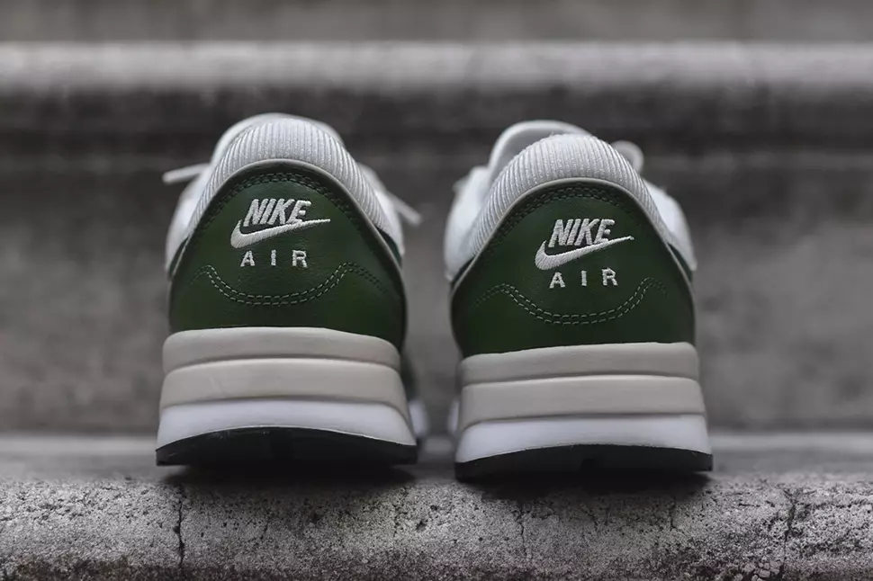 Nike Air Odyssey Blanco Bosque Verde