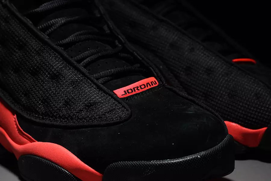 Fotos de pies de las Clot x Air Jordan 13 Low 6420_17