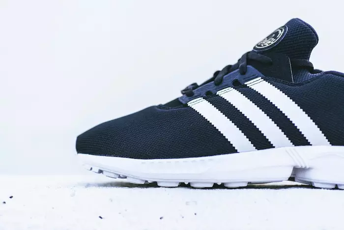 Adidas-ZX-Gonz-Black-White-2