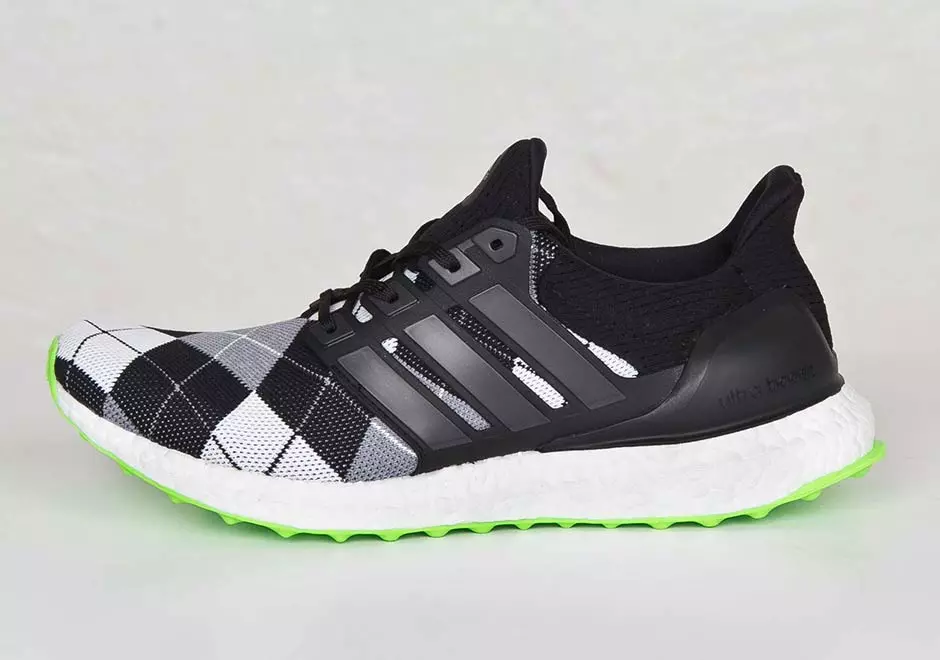 Kriss Van Assche သည် adidas Ultra Boost ဖြစ်သည်။