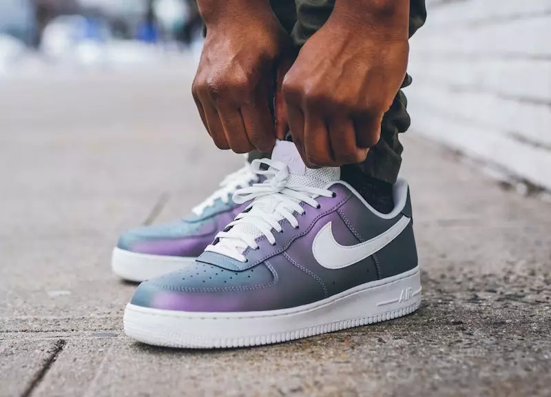 Nike Air Force 1 07 LV8 Iced Lelà 823511-500