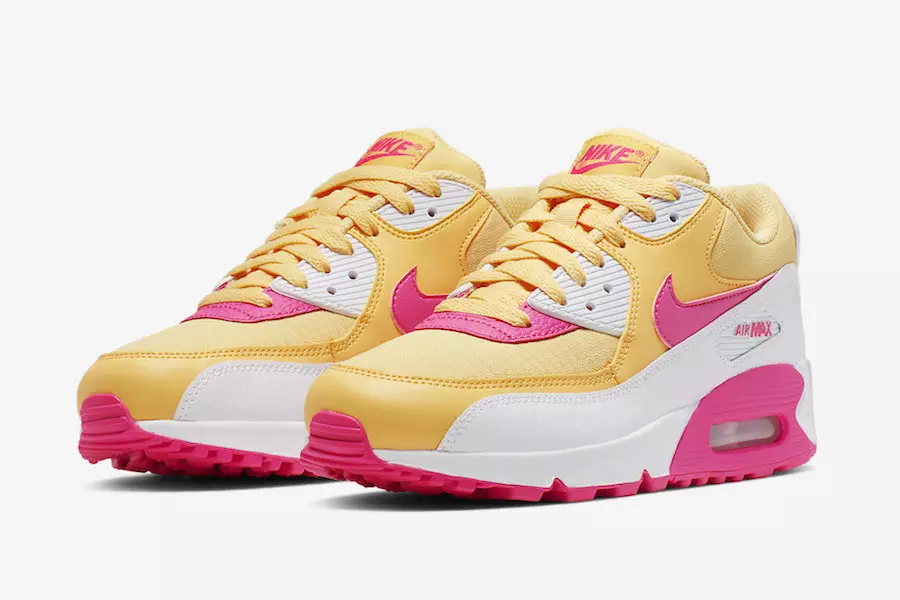 Denne Nike Air Max 90 utgis i en blanding av Topaz Gold og Laser Fuchsia