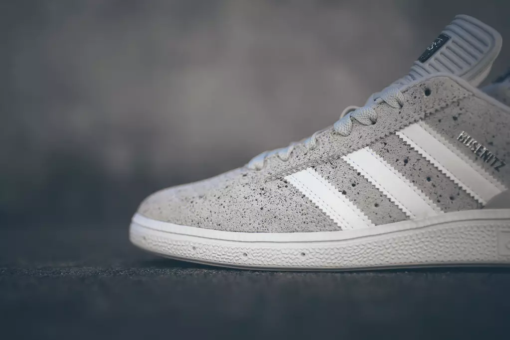 adidas Busenitz Grau gesprenkelt