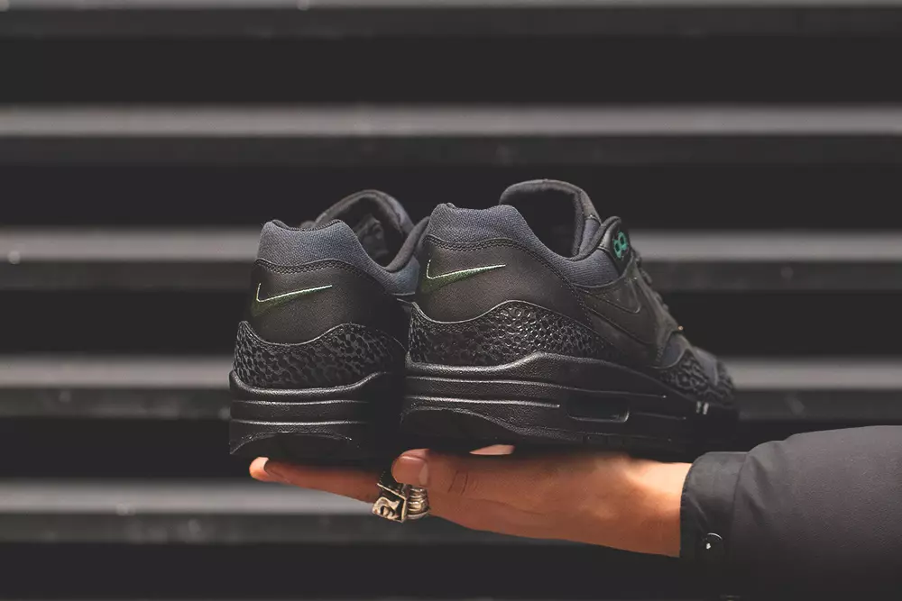 Nike Air Max 1 PRM черный бамбук