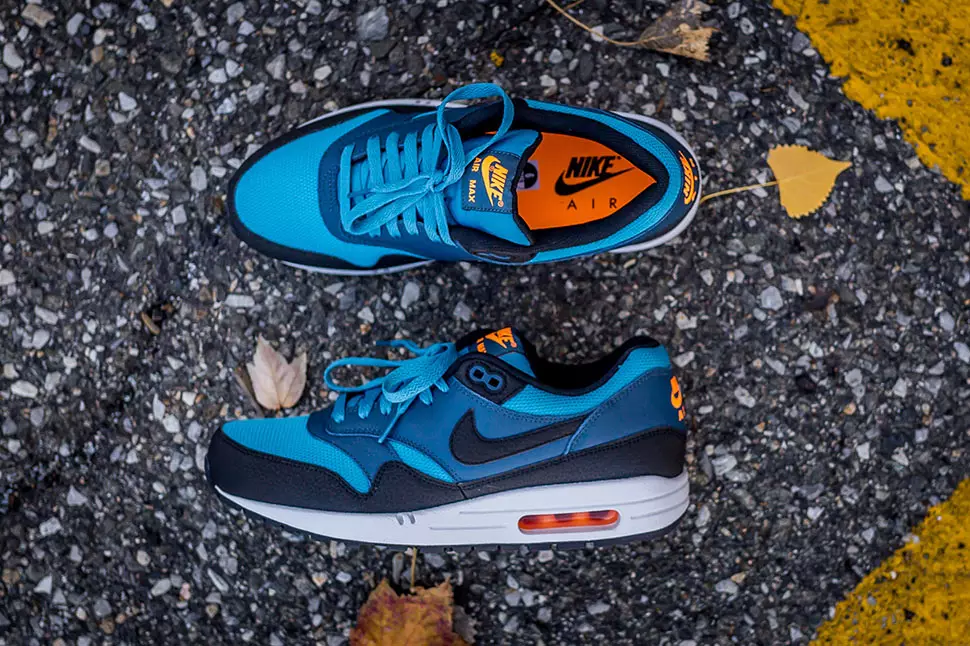 Nike Air Max 1 Essential Stratus Blau