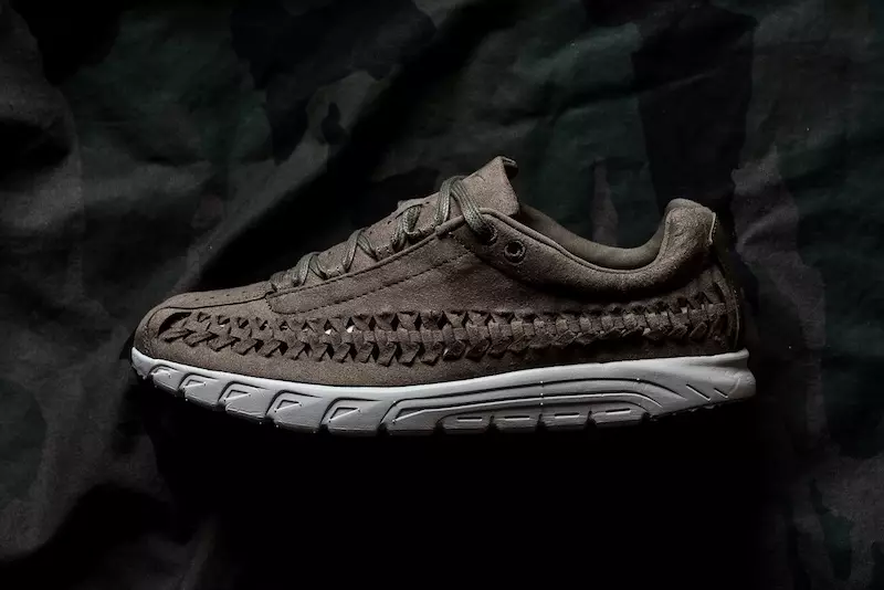 Vidutinio alyvuogių spalvos Nike Mayfly Woven Releases