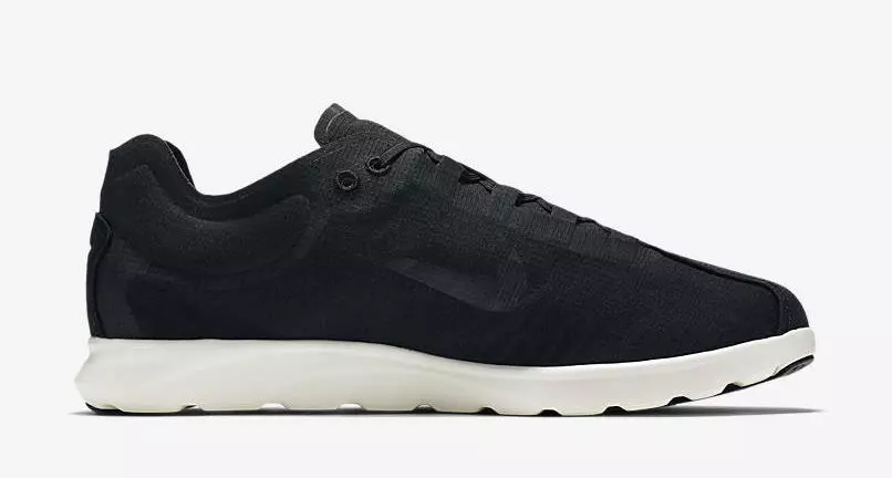 NikeLab Mayfly Lite שווארצע 909555-001