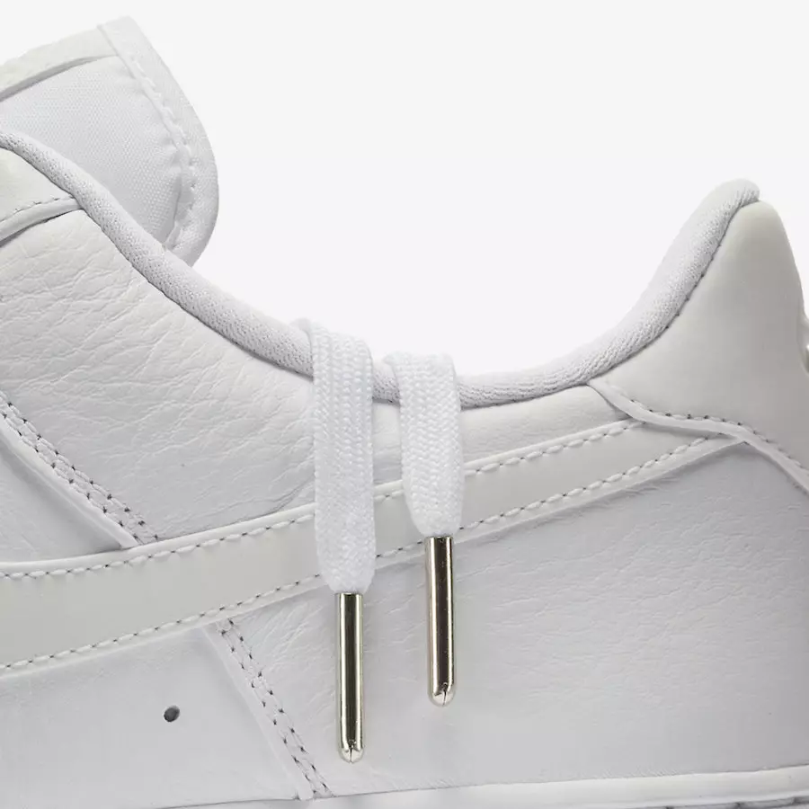 Nike afegeix uns logotips reflectants blancs a la Classic Air Force 1 64714_8