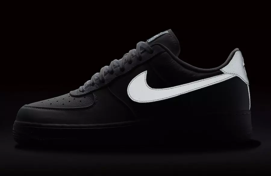 Белые светоотражающие кроссовки Nike Air Force 1 Low 905345-100