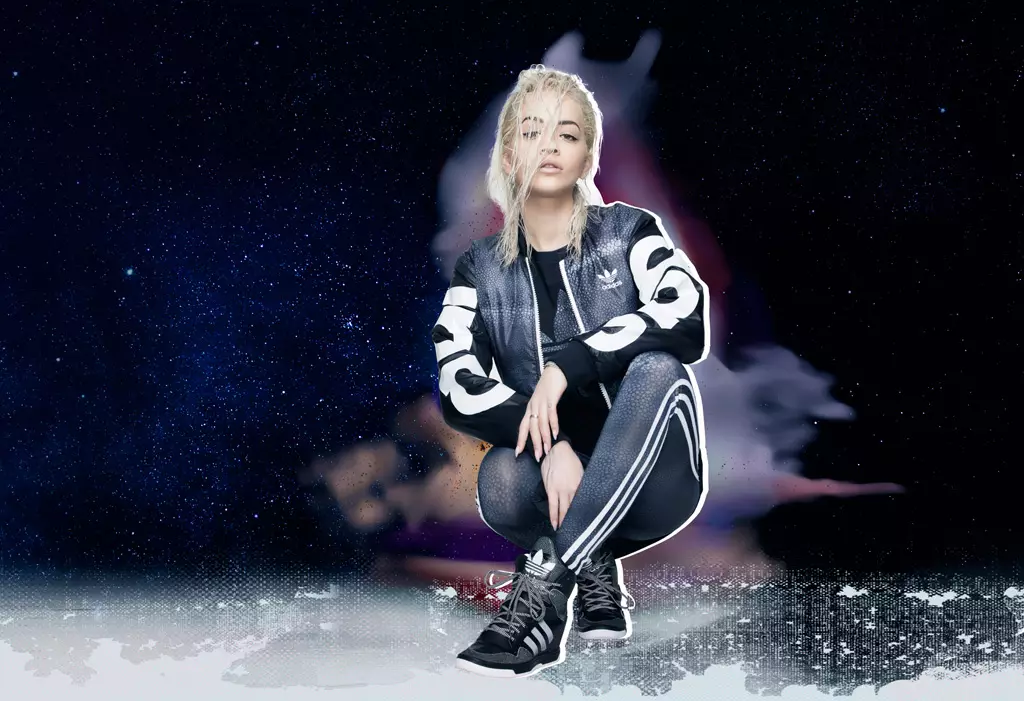 Rita Ora x adidas 미스틱 문 팩