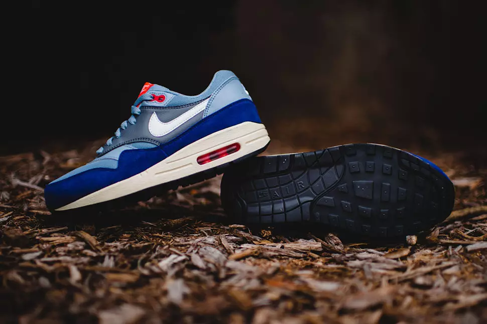 Nike WMNS Air Max 1 Essential Blau