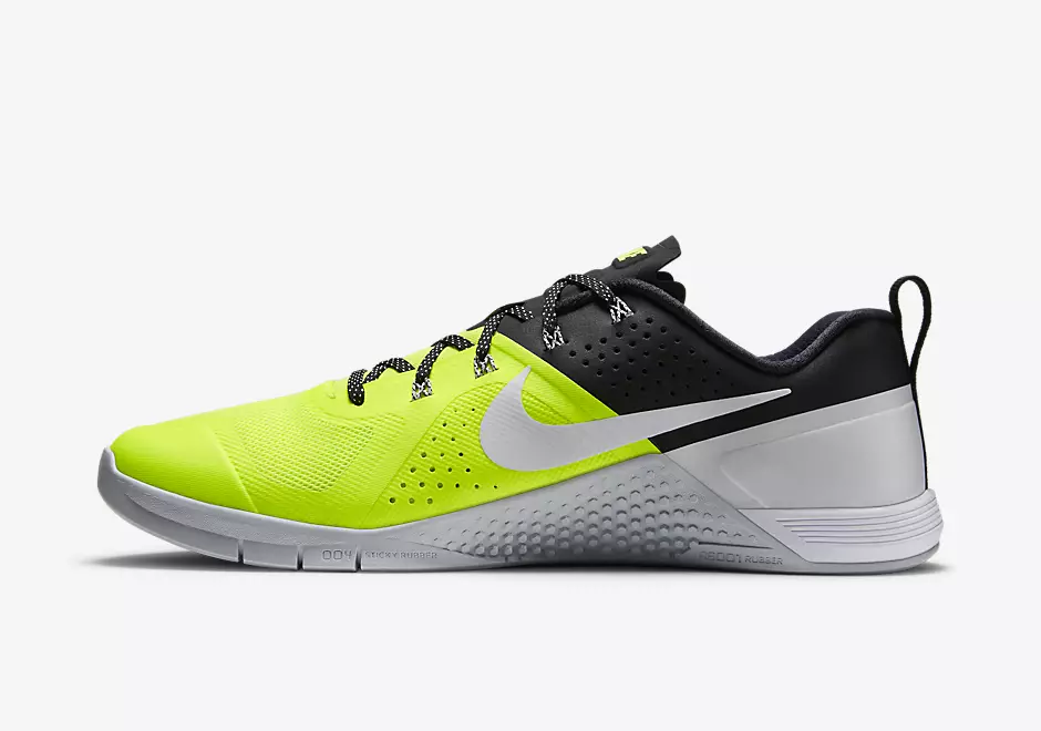 Nike Metcon 1 Volt Negro Pure Platinum Blanco