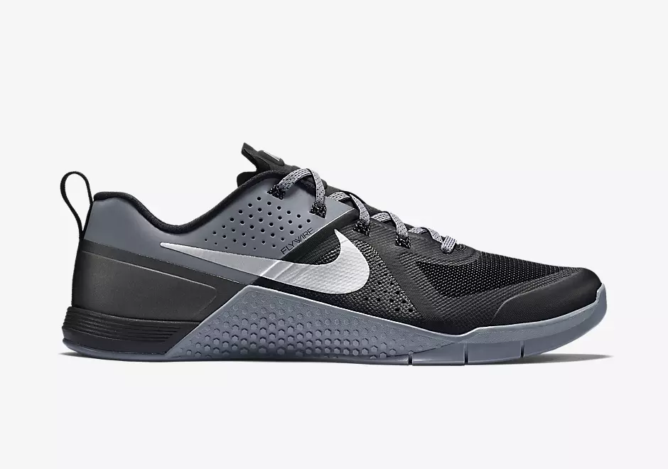 Nike Metcon 1 juodas šaltas pilkas metalinis sidabras