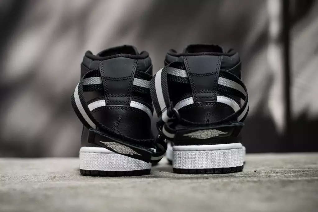 Air Jordan 1 High Strap OG Black White