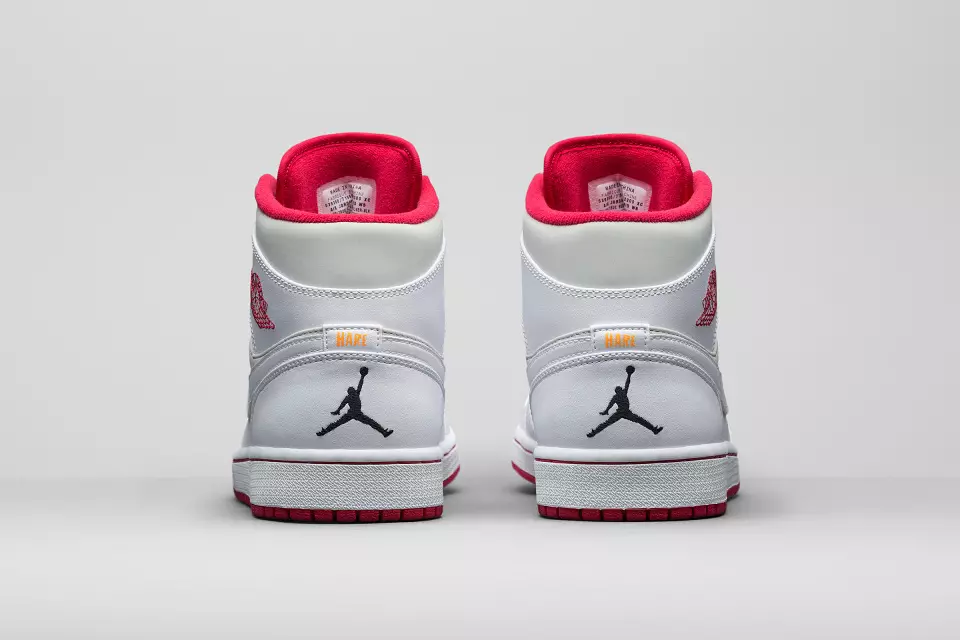 Air Jordan 1 Hare Jordan Bugs Улаан өндөгний баярын цуглуулга