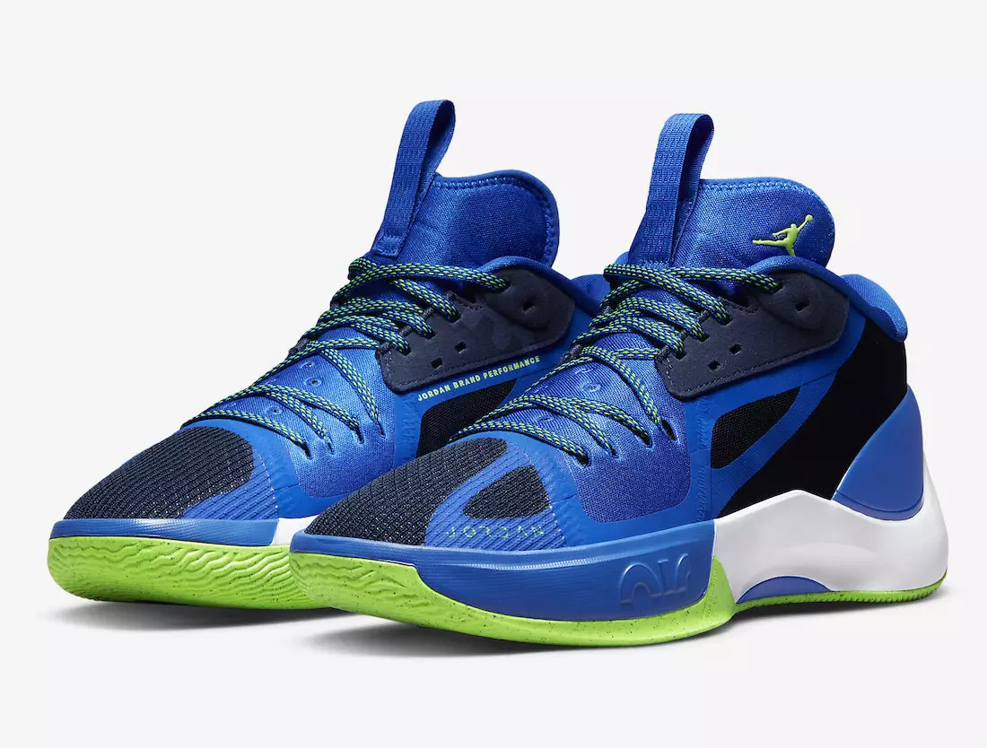 Jordan Zoom Các bề mặt riêng biệt trong các màu Mavs