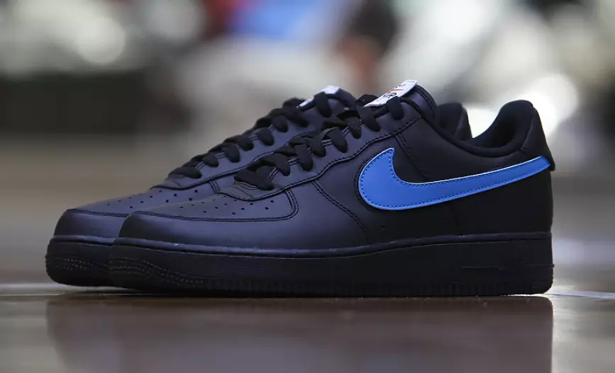 Nike Air Force 1 жұлдызды қара түсті шығарылым күні