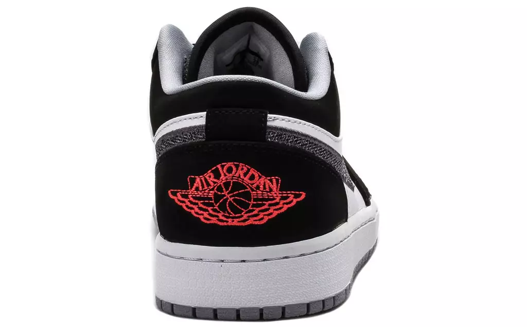 Air Jordan 1 Low Lifestyle Black White Infrared 23