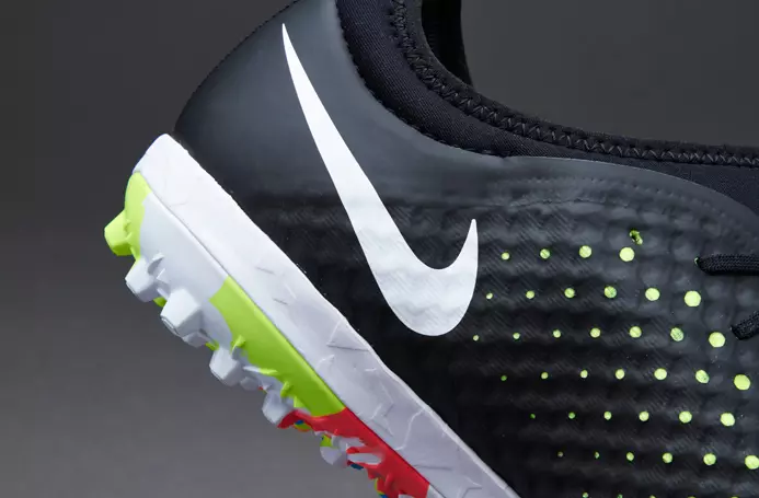 Nike MercurialX финальная улица