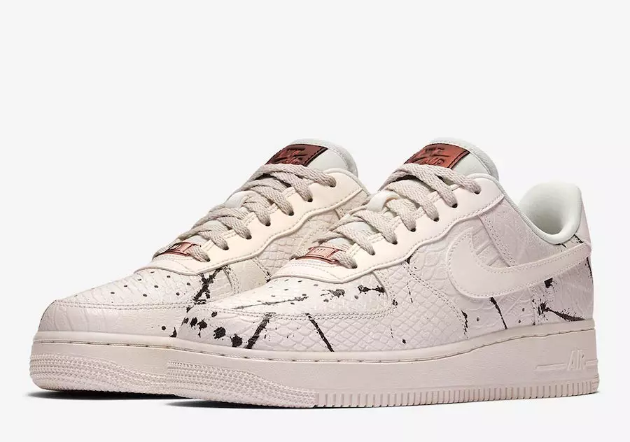 Nike Air Force 1 Low LX „Phantom Snakeskin“