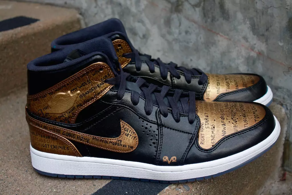 Aer Jordan 1 OVO Saincheaptha