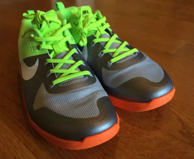 Nike MetCon 1 Prata Laranja Verde Lima