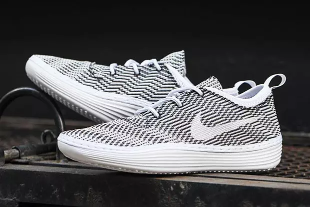 Nike Solarsoft Costa Svart Hvit