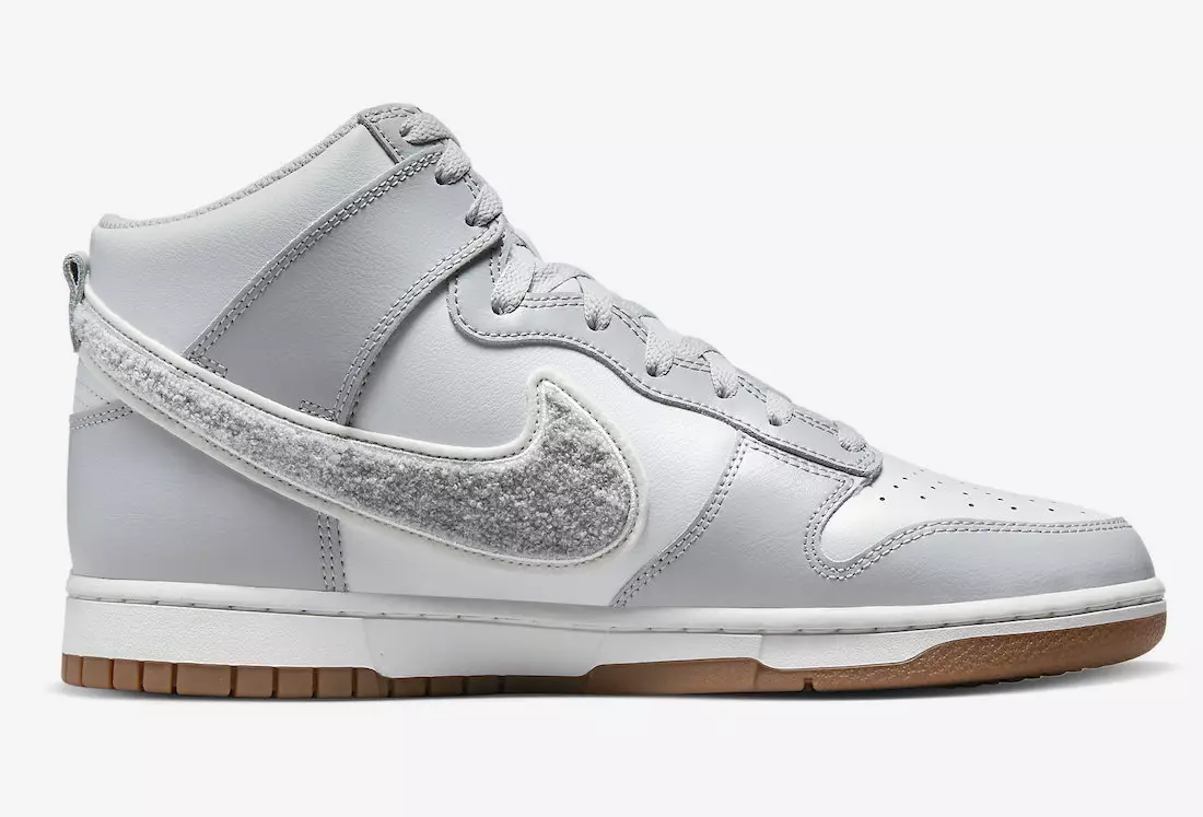 تاریخ انتشار Nike Dunk High Chenille Swoosh White Grey DR8805-003