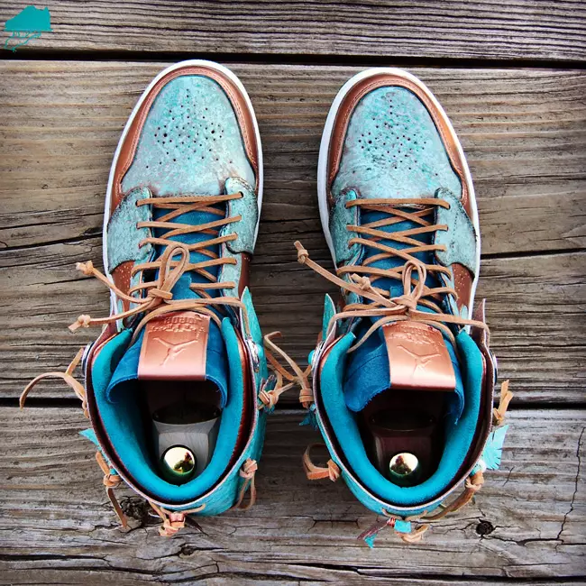 Air Jordan 1 Moccasin Patina par Gourmet Kickz